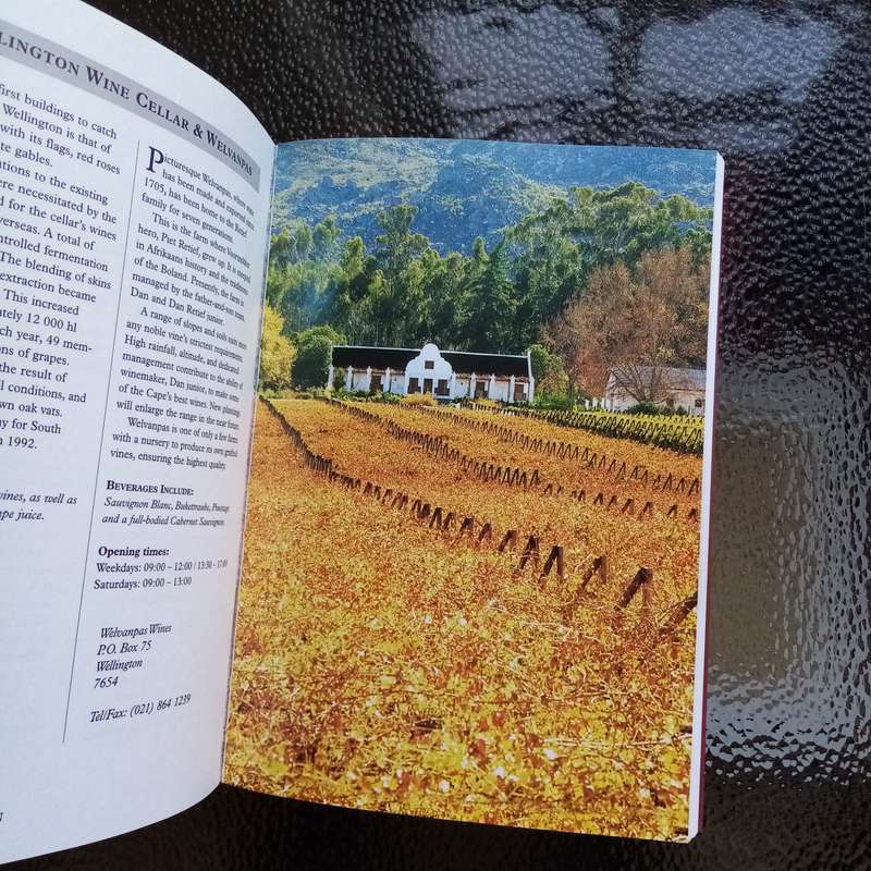 South Africa's Winelands: A Visitor's Guide by Tanith Hobson & John Collins  Your Essential Wine d