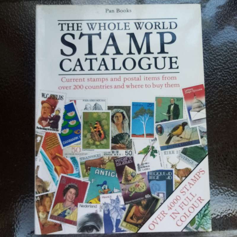 The Whole World Stamp Catalogue - Essential Guide to Current Stamps & Postal Items