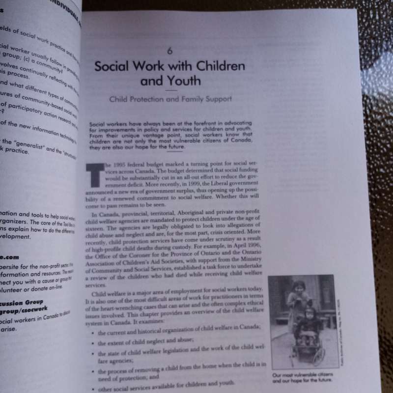Social Work in Canada: An Introduction by Steven F. Hick - Essential Insights for Future Practition