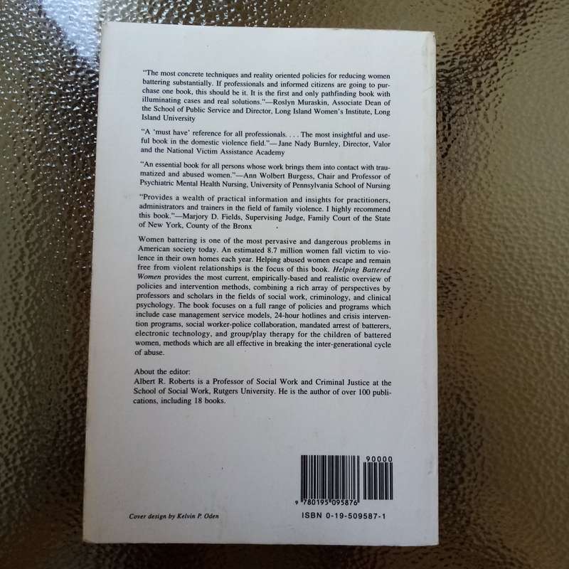 Helping Battered Women by Albert R. Roberts - Innovative Strategies for Support