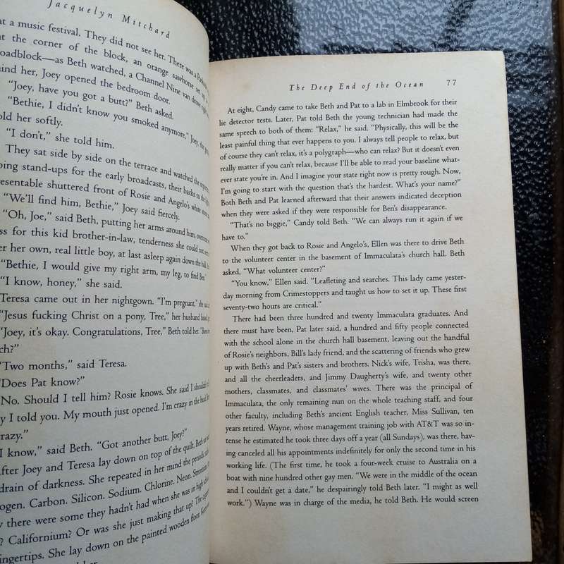 The Deep End of the Ocean - Jacquelyn Mitchard