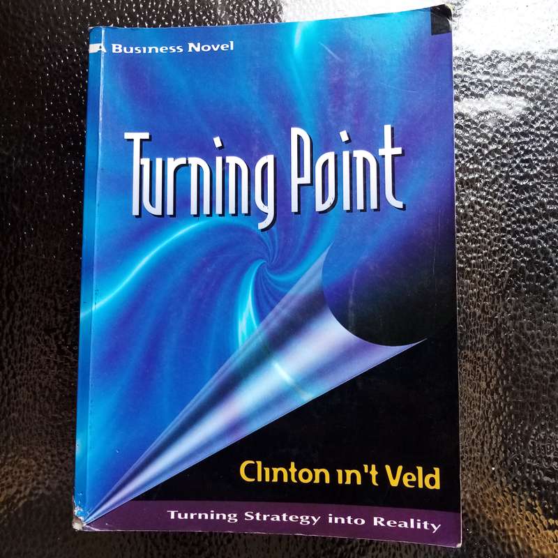 Turning Point: A Business Novel - Navigate the Challenges of Corporate Life