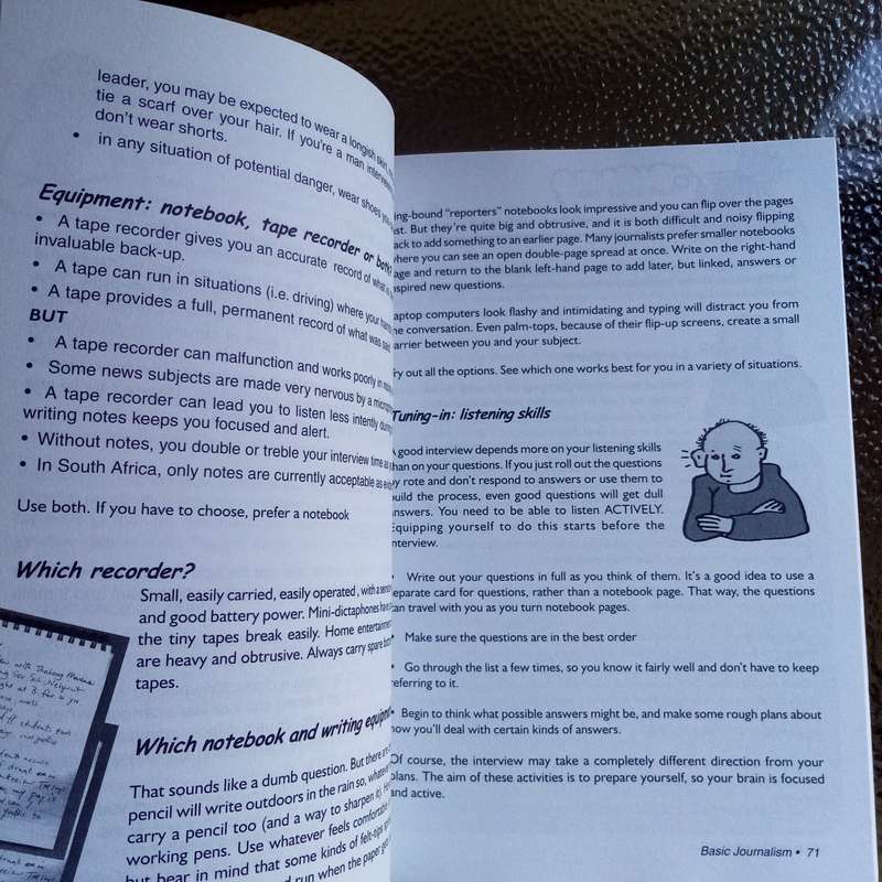 Introduction to Journalism - Gwen Ansell | Essential Guide for Aspiring Writers & Media Enthusiasts