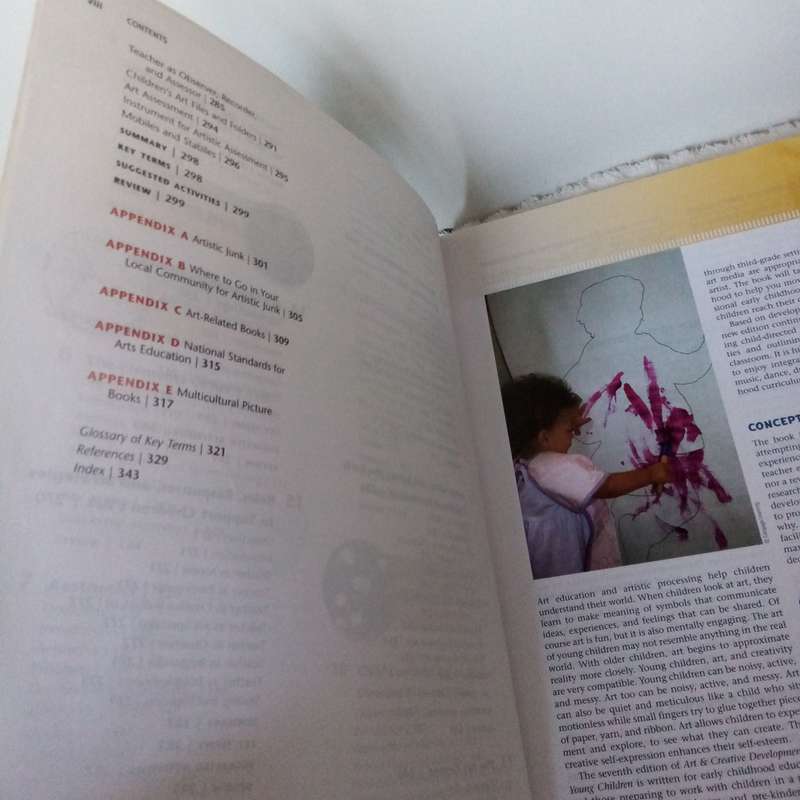 Art and Creative Development for Young Children - J. Fox