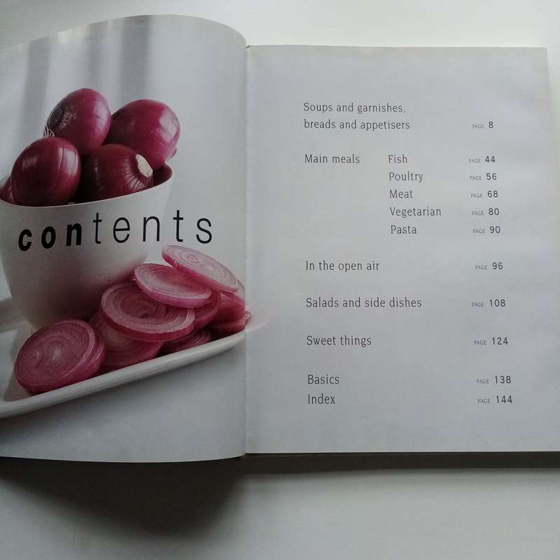 Now Food: Fusion Cuisine for the New Millennium by Lyndall Popper & John Peacock