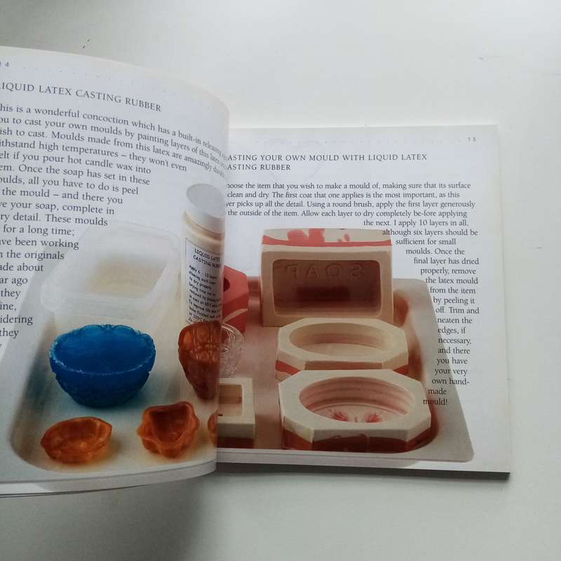 Soap: The Art of Glycerine Soapcrafting by Jo-Ann Bannister craft