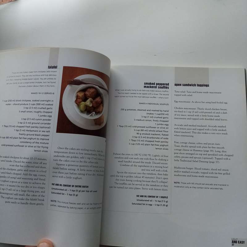 Low Fat Goes Luscious: Delicious and Healthy Recipes for Every Meal by Lauren Oostingh