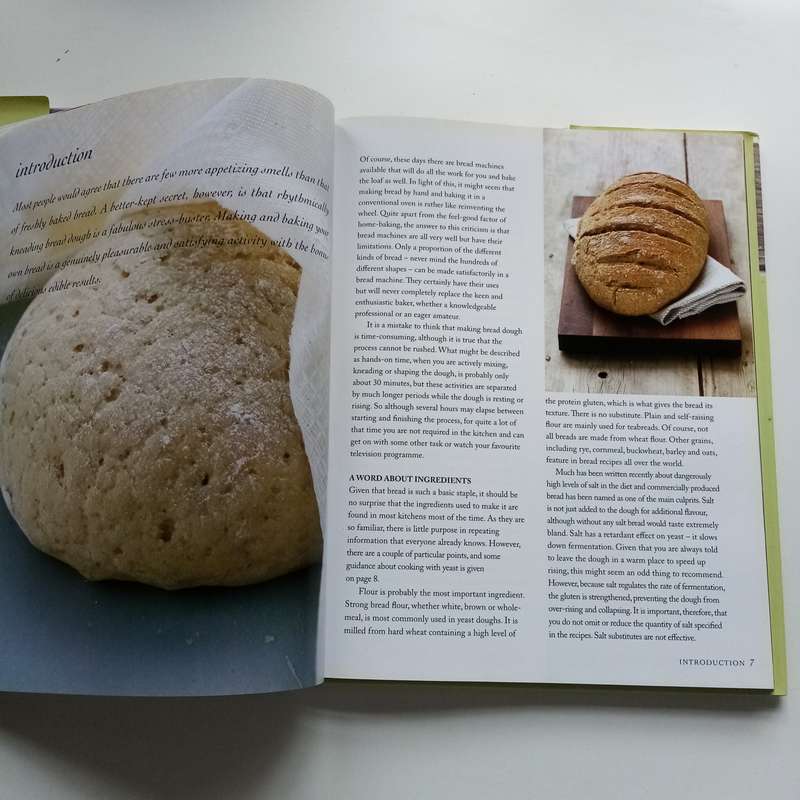 Hardcover Guide to Bread Making: Fresh Artisan Breads, Recipes & Techniques for All Skill Levels