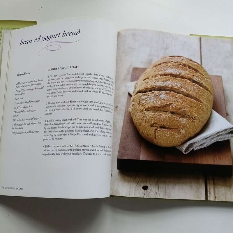 Hardcover Guide to Bread Making: Fresh Artisan Breads, Recipes & Techniques for All Skill Levels