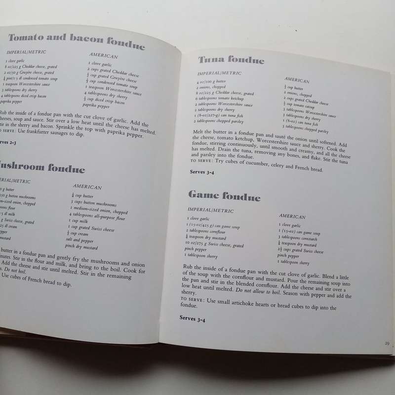 Hamlyn's Fondue Cookbook by Jull Spencer  A Delicious Collection of Fondue Recipes