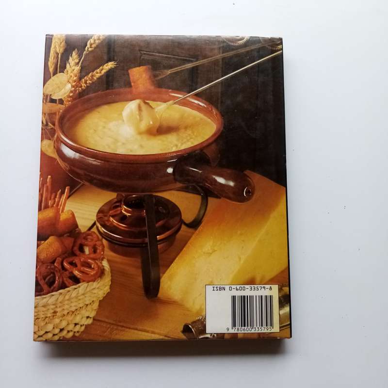 Hamlyn's Fondue Cookbook by Jull Spencer  A Delicious Collection of Fondue Recipes