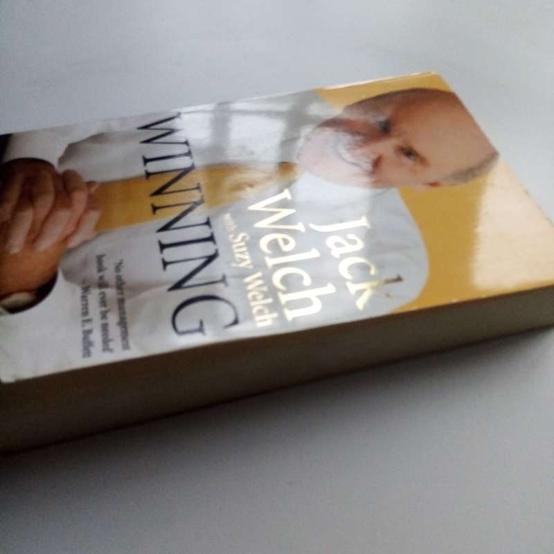 Winning: Leadership and Success Strategies by Jack Welch with Suzy Welch