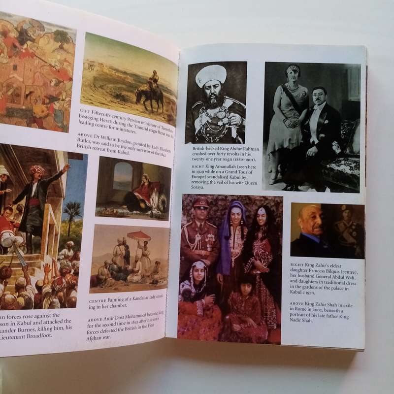 The Sewing Circles of Herat: A Riveting Memoir of Afghanistan by Christina Lamb - War, Courage