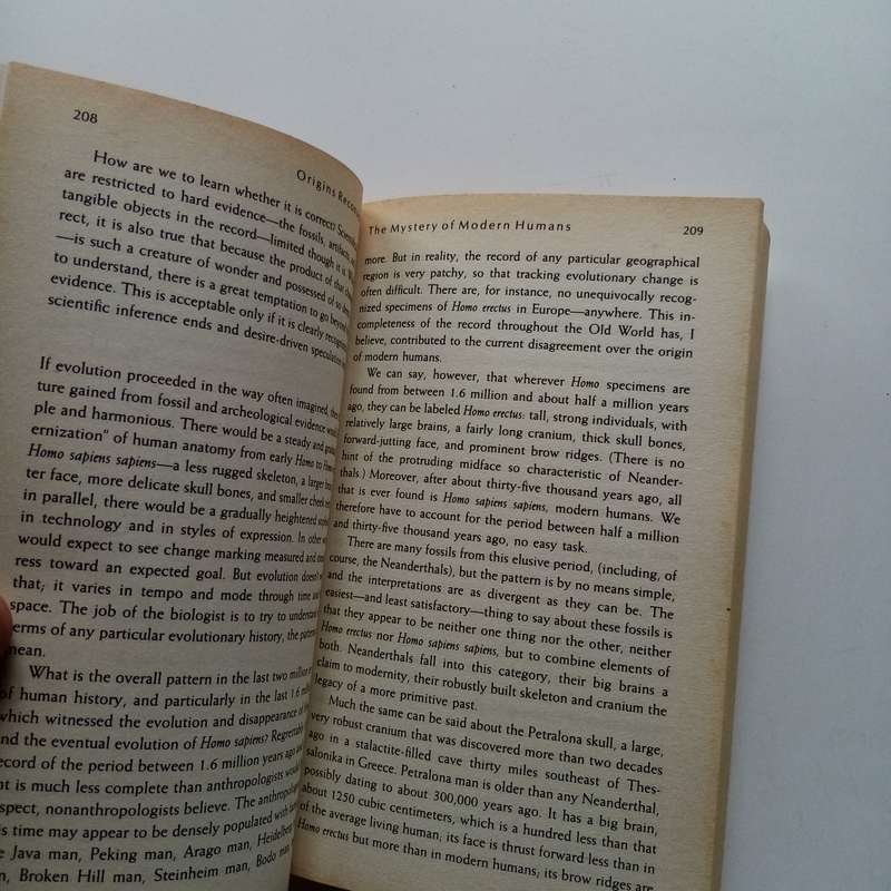 Origins Reconsidered by Richard Leakey & Roger Lewin  A Groundbreaking Exploration of Human Evoluti