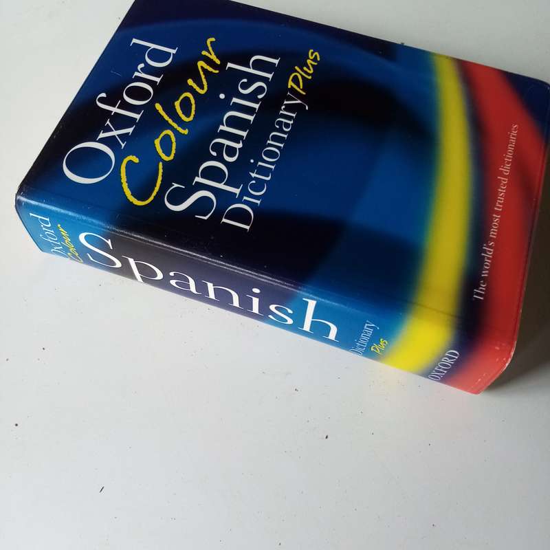 Oxford Colour Spanish Dictionary Plus