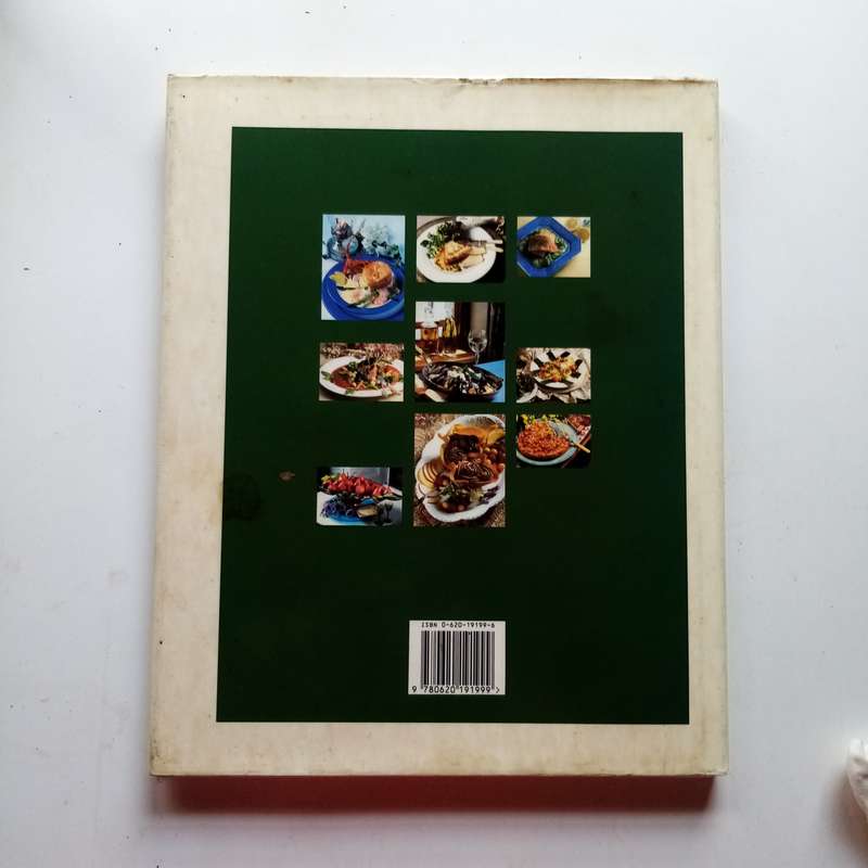 Reflections of the South African Table: Recipes from Leading Historical Hotels & Country Houses