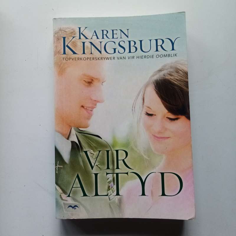 Christelike Boeke Bundel  In Sy Teenwoordigheid, 101 Inspirasie Oomblikke, & Vir Altyd