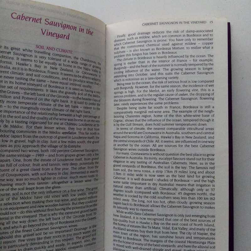 The Mitchell Beazley Pocket Guide to Cabernet Sauvignon Wines | A World Guide to the Vine & Its Wine