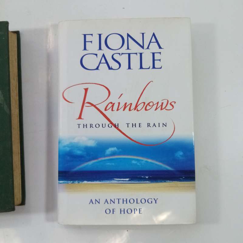Vintage New English Bible New Testament Hardback & The Rainbow Through the Rain by Elvi Rhodes - 2 B