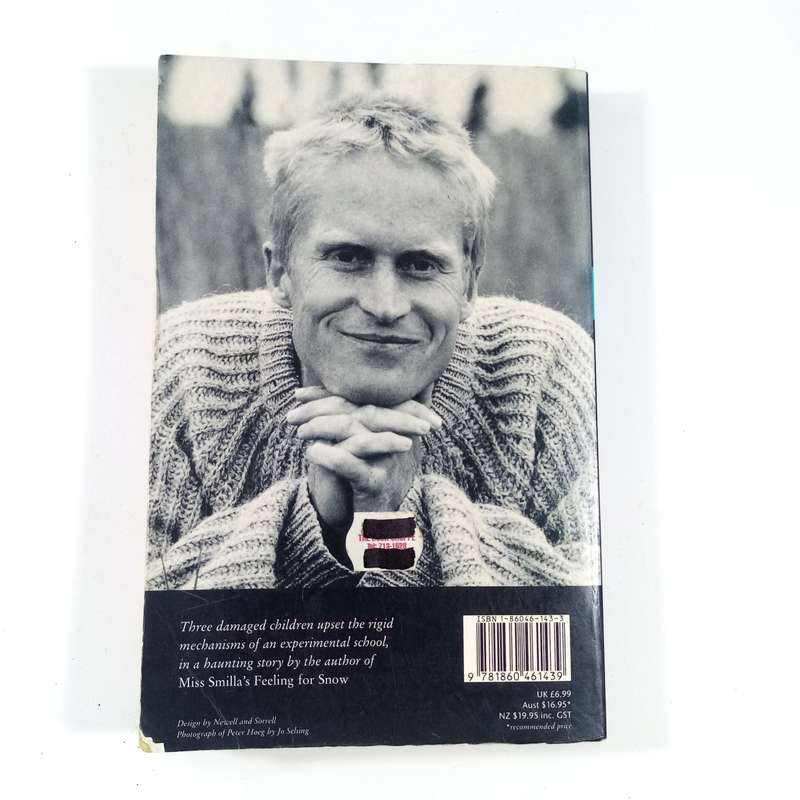 Borderliners by Peter Hoeg - A Captivating Psychological Thriller