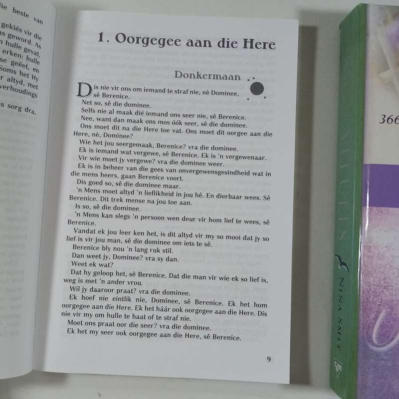 Donkermaan, Volmaan deur Christina Landman - Met Gratis Nina Smit Devotionaal