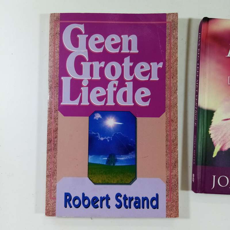 2 Boek Bundel - Geen Groter Liefde deur Robert Strand & Leef met Vertroue deur Joyce Meyer