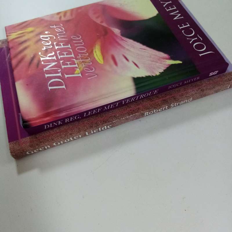 2 Boek Bundel - Geen Groter Liefde deur Robert Strand & Leef met Vertroue deur Joyce Meyer