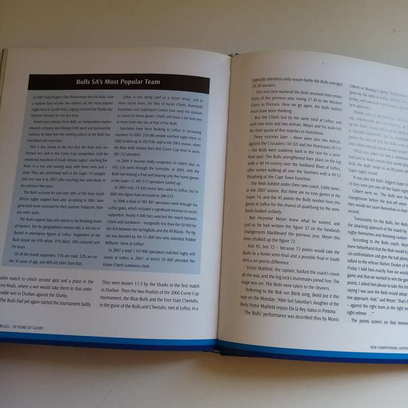 Blue Bulls: 70 Years of Glory  Gerhard Burger & Wim Van der Berg (Hardcover)