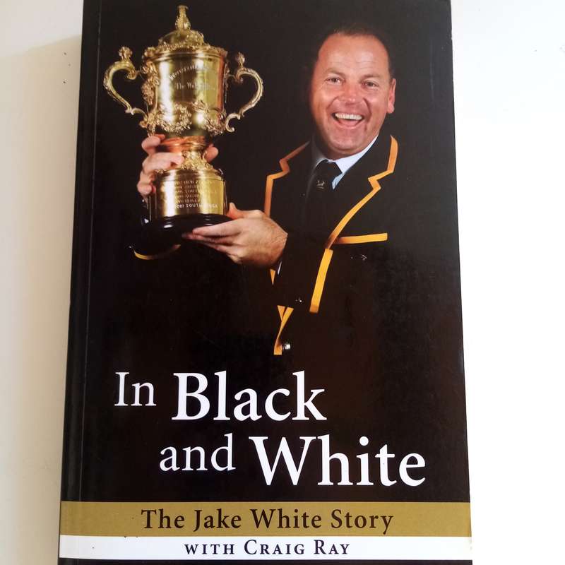 In Black and White: The Jake White Story  Craig Ray & Jake White (Paperback)