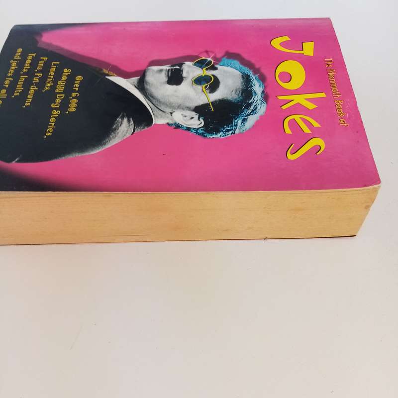 The Mammoth Book of Jokes  Geoff Tibballs (Paperback)