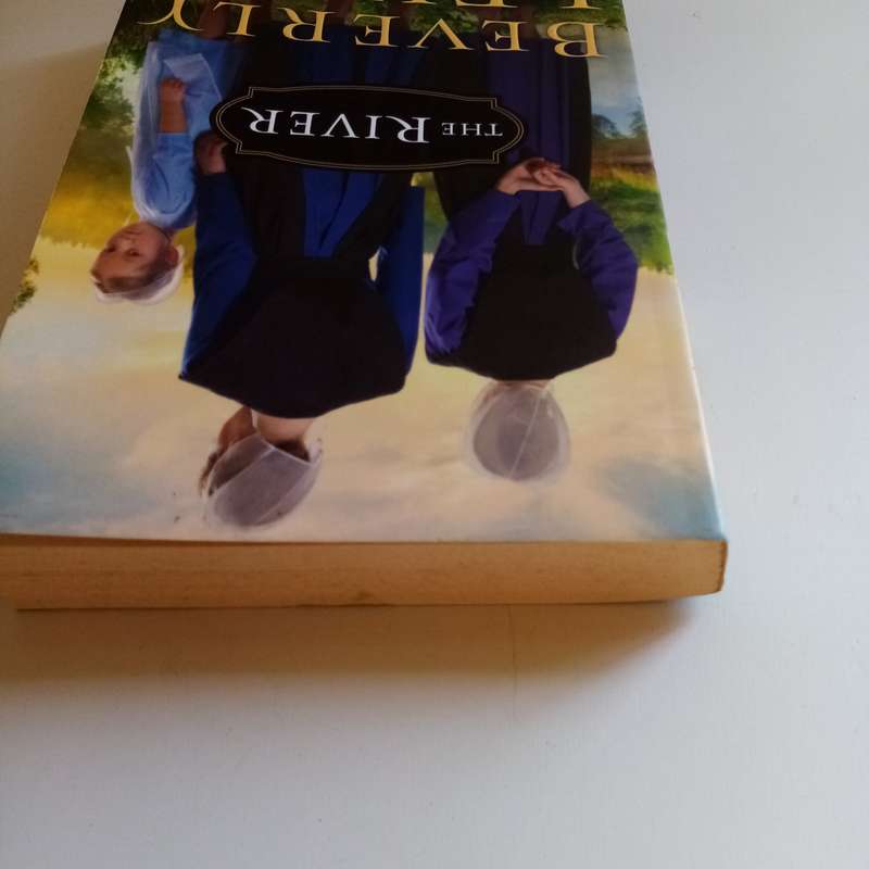 The River by Beverly Lewis  Amish Fiction, Romance, Family Drama, Faith, Forgiveness, Spiritual