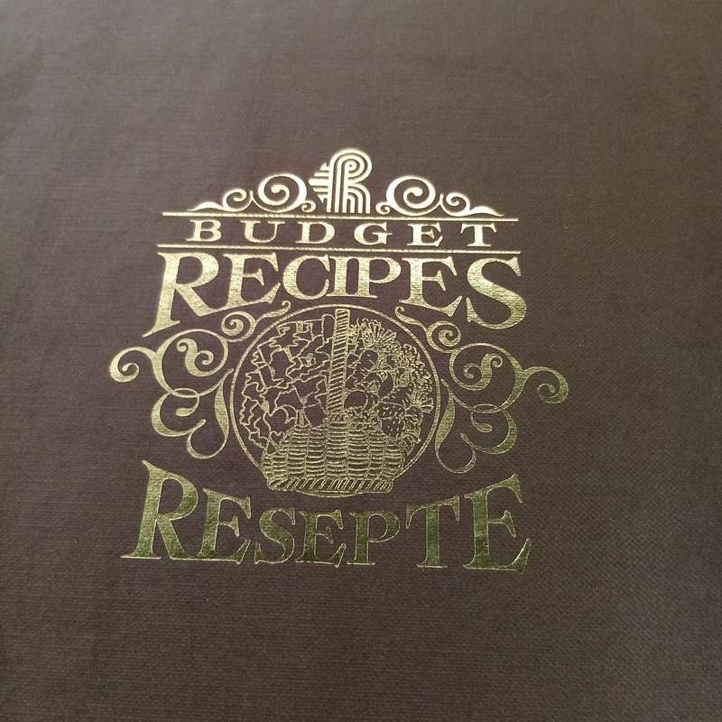 2-Book Vintage Bundle: Budget Recipes & The Quick 'n Easy Cook Book by Alison Burt