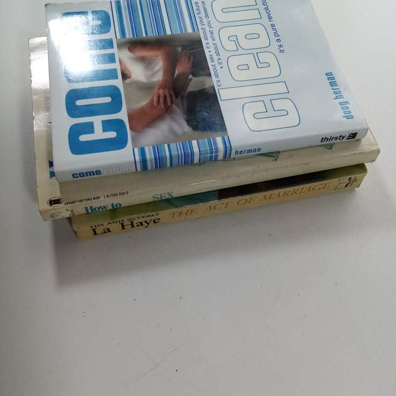 3-Book Bundle on Relationships: How to Avoid Sex, The Act of Marriage, Come Clean