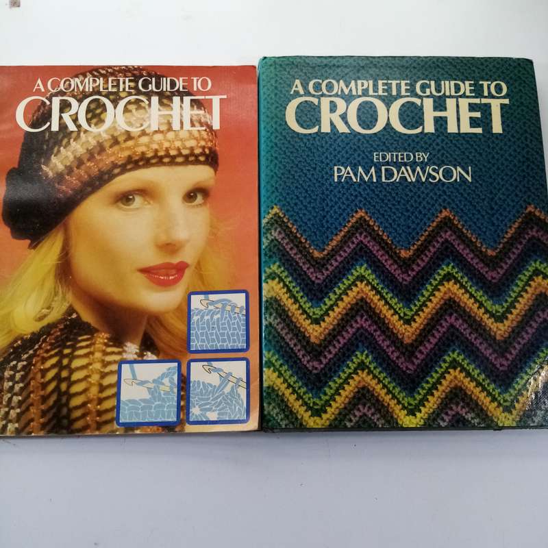 2-Book Crochet Bundle: A Complete Guide to Mastering Crochet Techniques & Projects