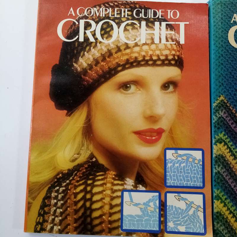2-Book Crochet Bundle: A Complete Guide to Mastering Crochet Techniques & Projects