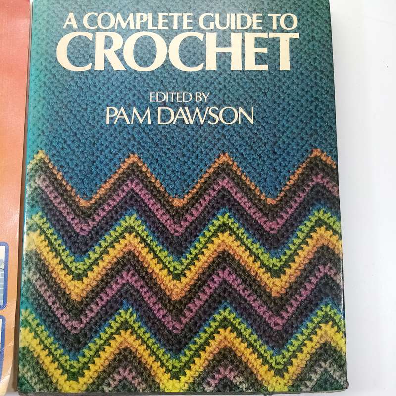2-Book Crochet Bundle: A Complete Guide to Mastering Crochet Techniques & Projects