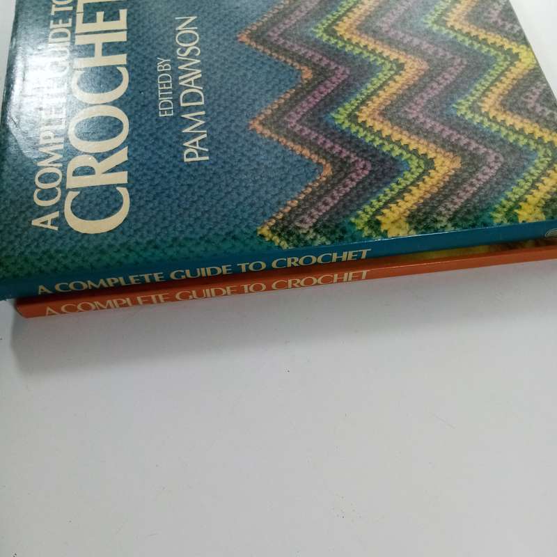 2-Book Crochet Bundle: A Complete Guide to Mastering Crochet Techniques & Projects