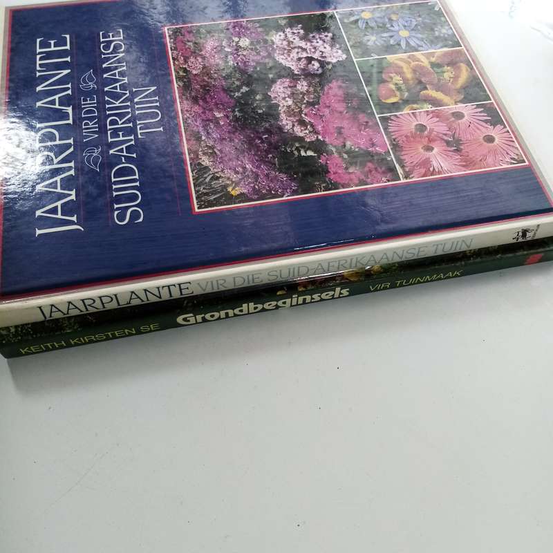 2-Boeke Bundel: Jaarplante vir die Suid-Afrikaanse Tuin & Grondbeginsels vir die Tuin - Keith Kirste