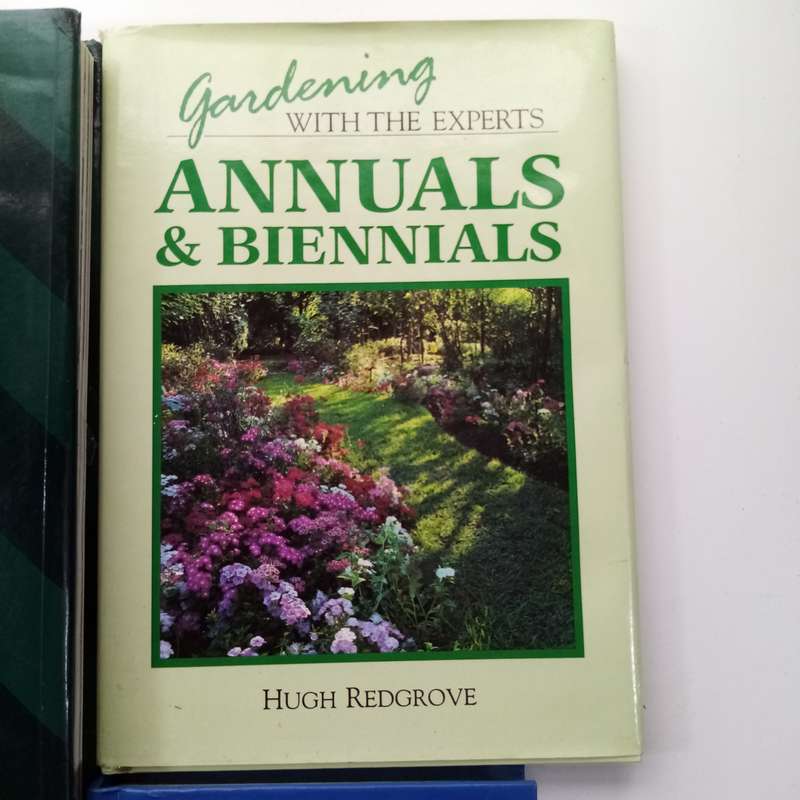 Ultimate Gardening Bundle: 4 Essential Guides for Gardeners - John Brookes, Hugh Redgrove, Dick Mill