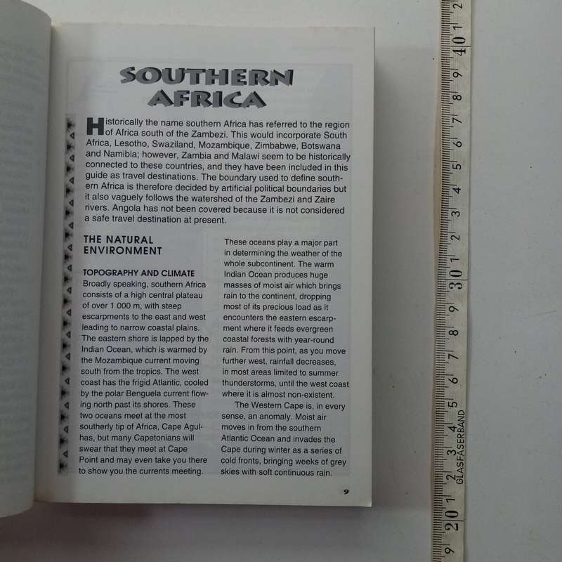 Southern Africa on a Budget  Jennifer Stern (Travel Guide, Paperback)