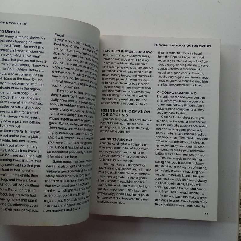 Southern Africa on a Budget  Jennifer Stern (Travel Guide, Paperback)
