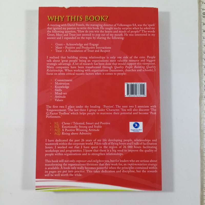 Winning Hearts and Minds  Alan Glover (Paperback)