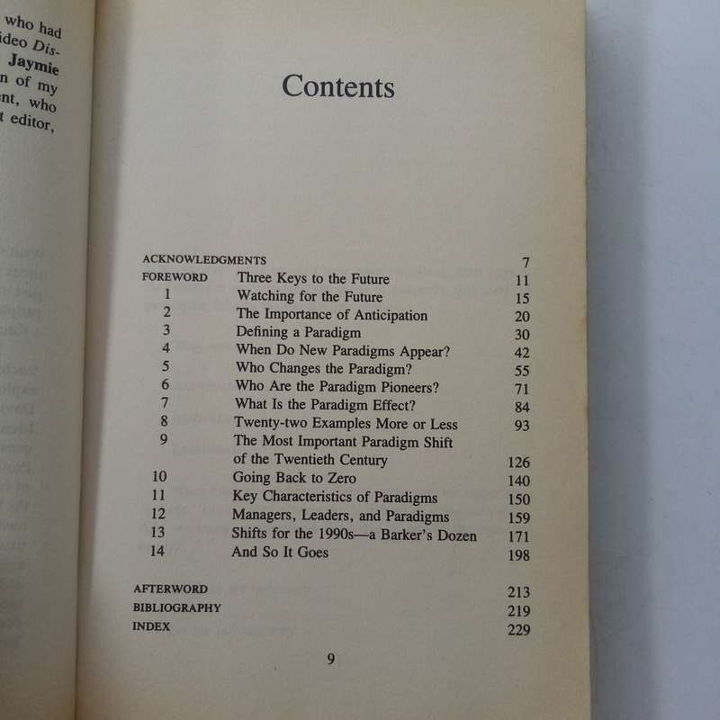 Paradigms: The Business of Discovering the Future  Joel A. Barker (Paperback)