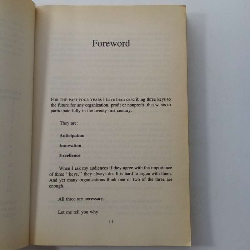 Paradigms: The Business of Discovering the Future  Joel A. Barker (Paperback)