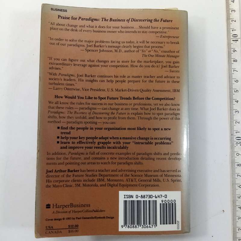 Paradigms: The Business of Discovering the Future  Joel A. Barker (Paperback)