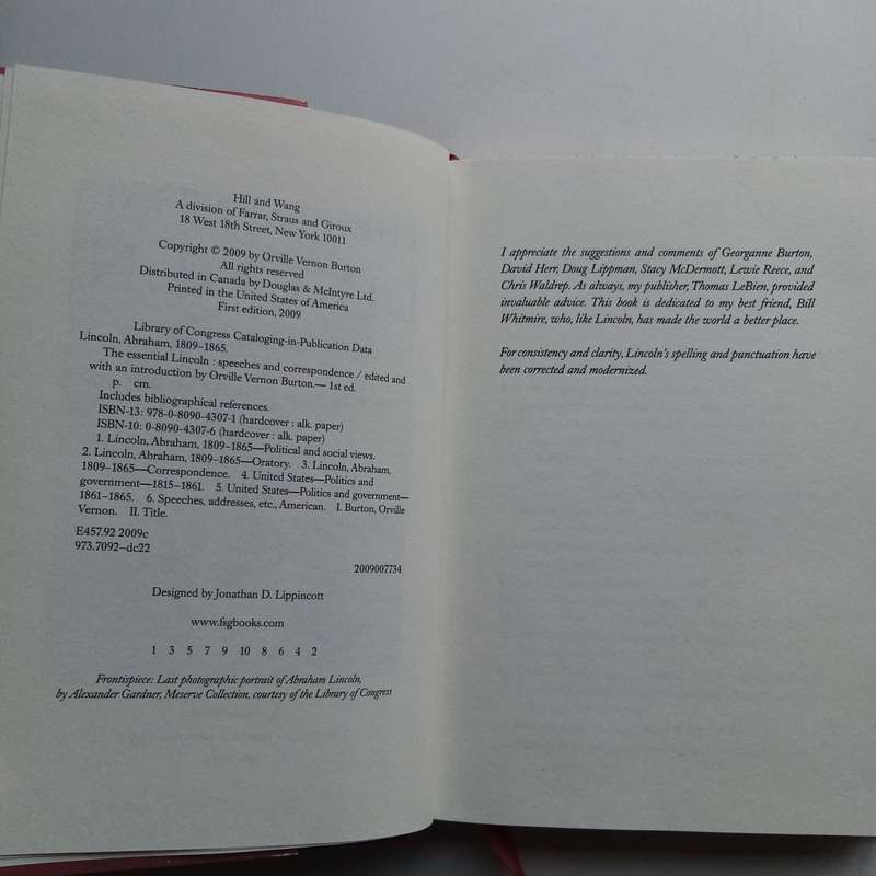 The Essential Lincoln: Speeches and Correspondence - Hardcover Edition