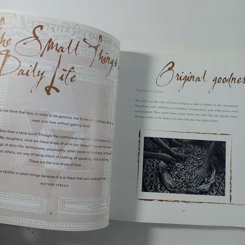 The Spirit of Yoga  Cat de Rham & Michèle Gill | 8 Limbs of Yoga, Illustrated Guide