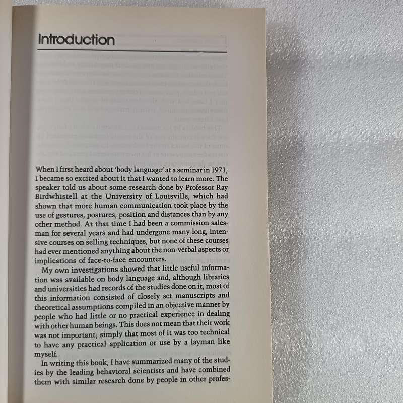Body Language by Allan Pease | How to Read Thoughts Through Gestures & Nonverbal Cues
