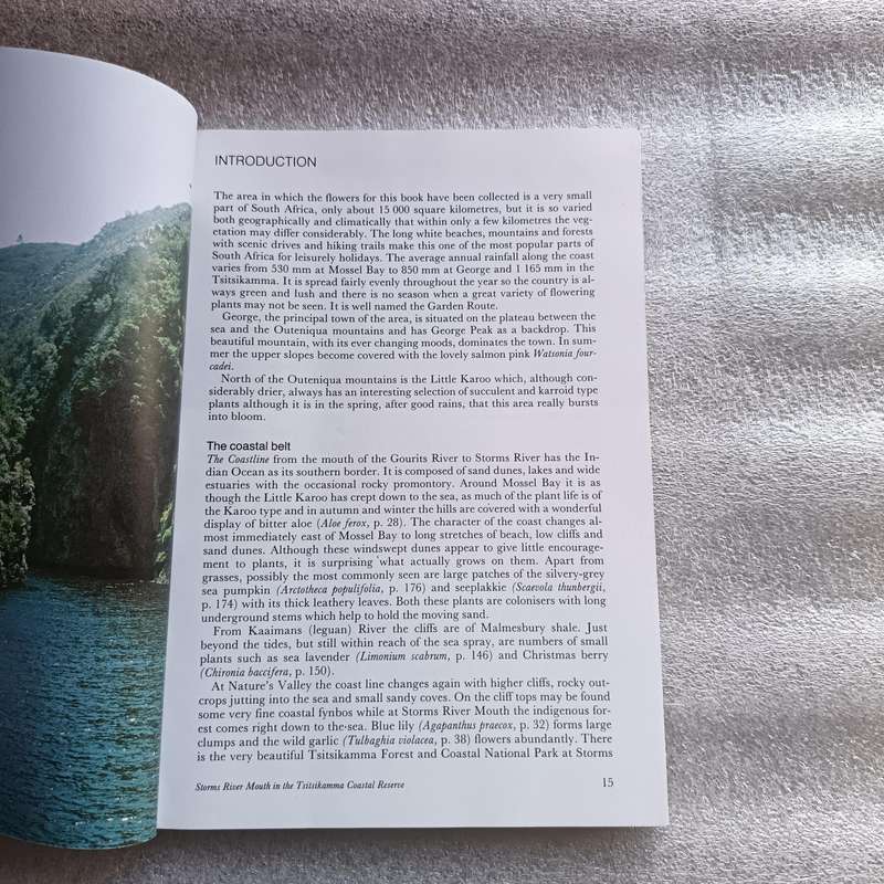 Outeniqua, Tsitsikamma & Eastern Little Karoo by Audrey Moriarty | South African Wild Flower Guide 2
