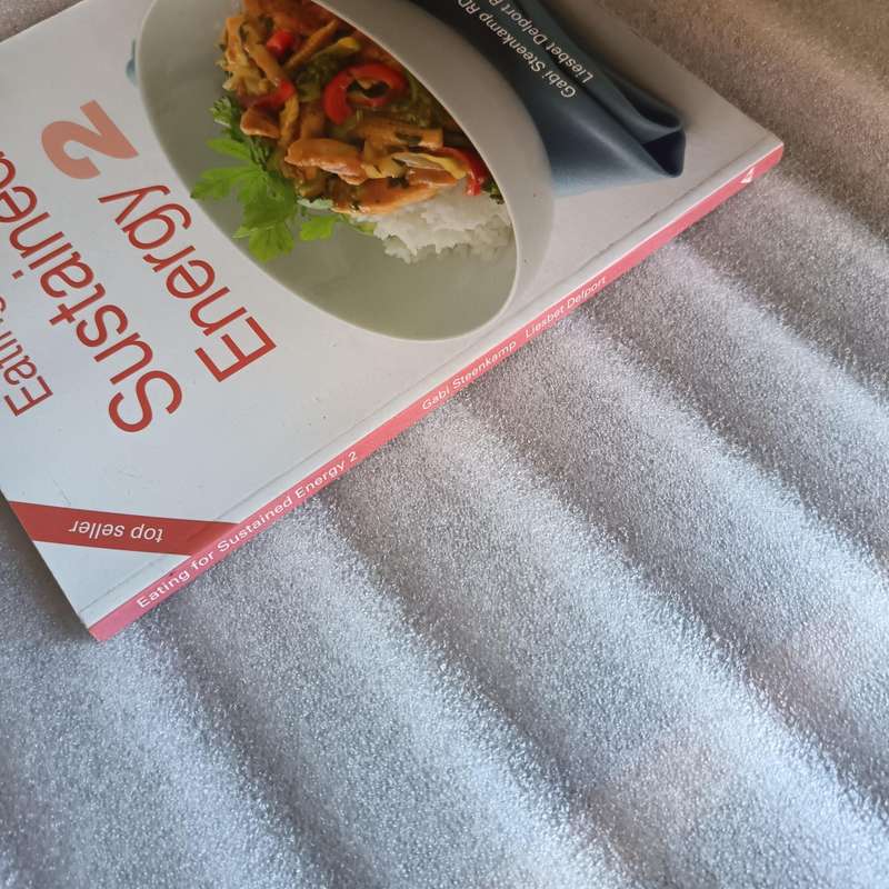 Eating for Sustained Energy 2 - Gabi Steenkamp - Vitality Health Meals Cookbook